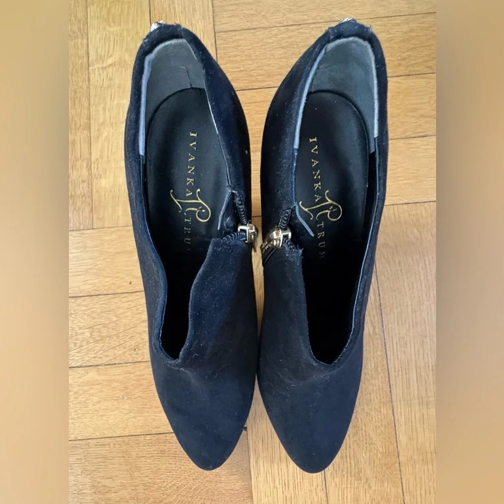 Ivanka Trump Black Ankle Booties in Size 7.5